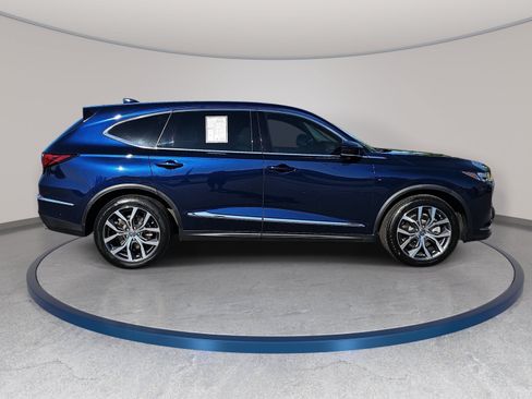 Used 2024 Acura MDX FWD w/ Technology Package image 4