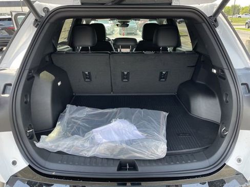 New 2026 GMC Terrain AT4 w/ Convenience Package III image 24