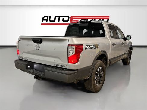 Used 2019 Nissan Titan PRO-4X image 7