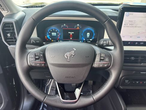 New 2025 Ford Bronco Sport Heritage w/ Convenience Package image 11