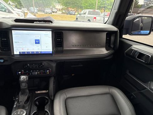 Used 2024 Ford Bronco Big Bend AWD/4WD image 11