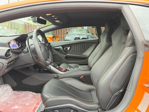 Used 2019 Lamborghini Huracan LP 580-2 RWD image 10