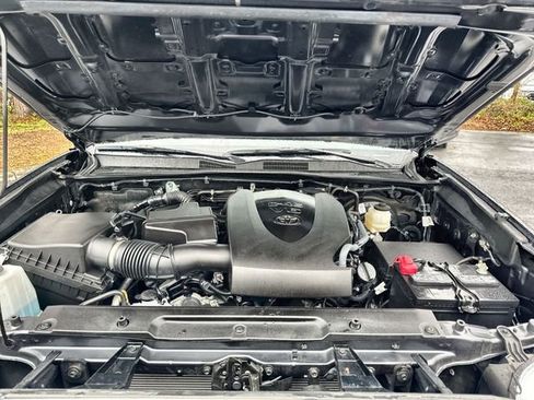 Used 2023 Toyota Tacoma SR5 image 33