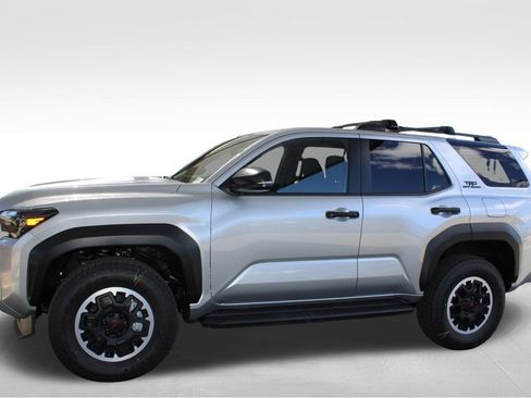 New 2026 Toyota 4Runner 4WD image 9