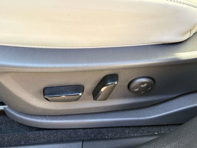 Certified 2024 Nissan Ariya FWD image 19
