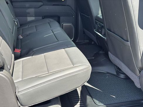 New 2026 GMC Sierra 3500 Denali w/ Denali Reserve Package AWD/4WD image 20