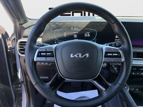 Used 2025 Kia Telluride EX X-Line AWD/4WD image 17
