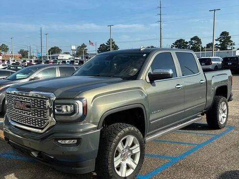Used 2018 GMC Sierra 1500 Denali AWD/4WD image 1