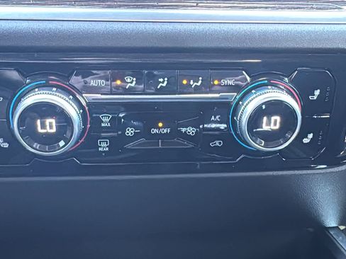 Certified 2023 GMC Sierra 1500 Elevation AWD/4WD image 17