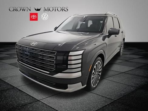 Used 2026 Hyundai Palisade Calligraphy AWD/4WD image 3