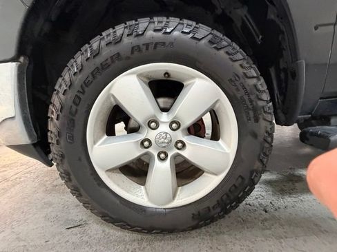 Used 2018 RAM 1500 Big Horn AWD/4WD image 11