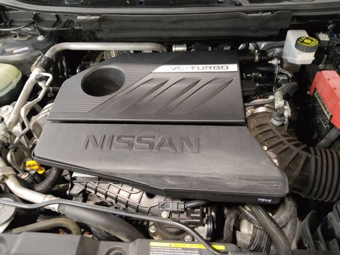 Used 2023 Nissan Rogue S FWD image 30
