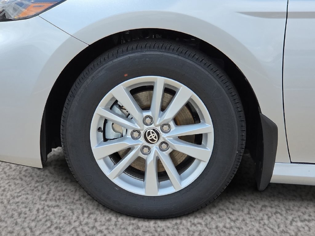 New 2026 Toyota Camry LE FWD image 9