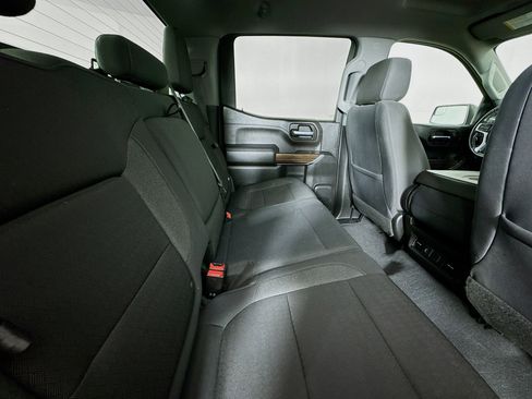 Used 2020 Chevrolet Silverado 1500 LT Trail Boss image 31