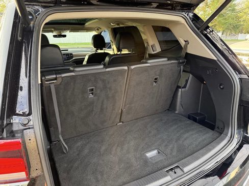 Used 2022 Volkswagen Atlas SEL image 12