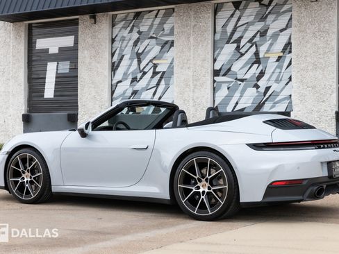 Used 2025 Porsche 911 Carrera image 10