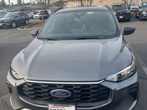 Used 2023 Ford Escape ST-Line w/ Tech Pack #1 image 1