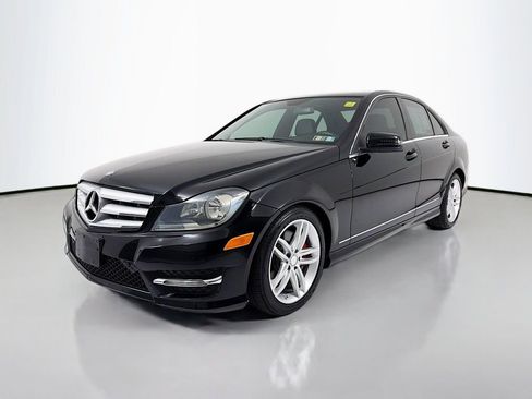 Used 2013 Mercedes-Benz C 300 4MATIC Sedan image 3