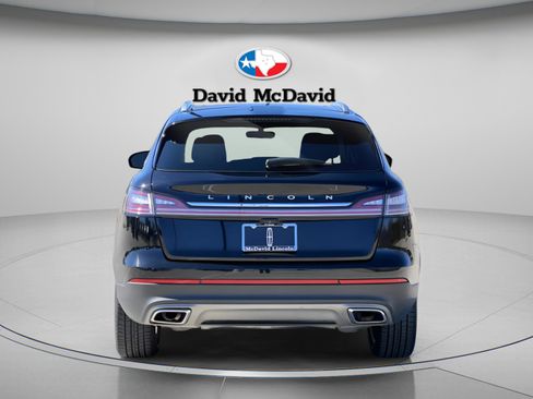 Used 2022 Lincoln Nautilus Reserve w/ Monochromatic Package AWD/4WD image 5