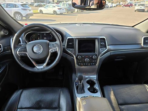 Used 2018 Jeep Grand Cherokee Limited w/ Luxury Group II image 19