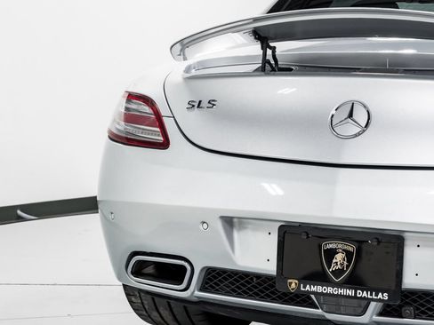 Used 2011 Mercedes-Benz SLS AMG Coupe image 44