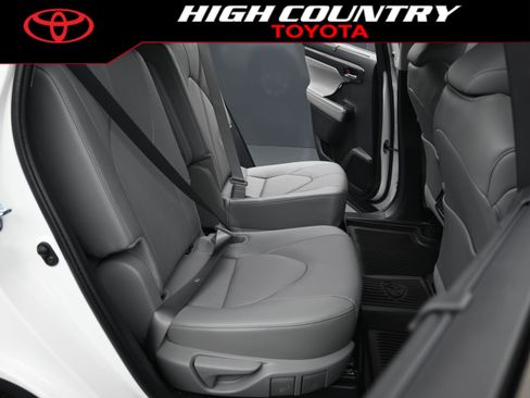 New 2026 Toyota Highlander Limited AWD/4WD image 26