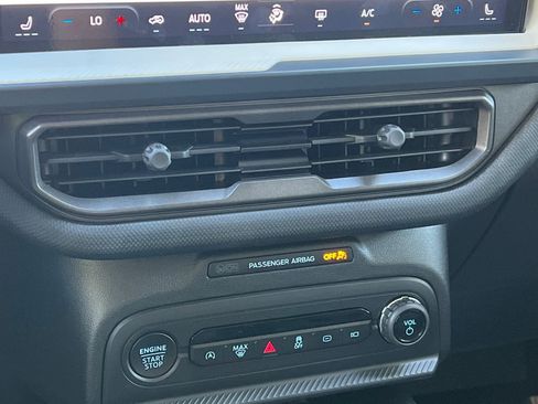 New 2025 Ford Bronco Sport Heritage w/ Convenience Package image 19