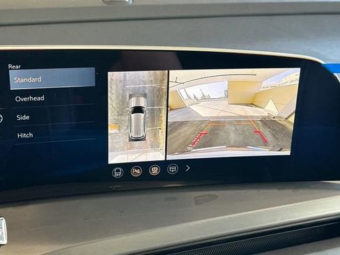 New 2026 Cadillac Vistiq Sport w/ LPO, Floor Liner Package image 19