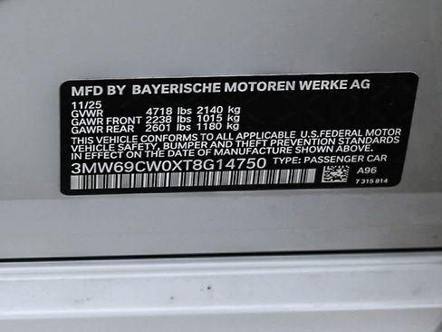 New 2026 BMW 330i Sedan w/ Premium Package image 40