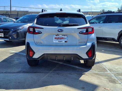 Certified 2025 Subaru Crosstrek 2.0i Premium AWD/4WD image 4