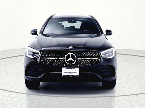 Used 2022 Mercedes-Benz GLC 300 image 4