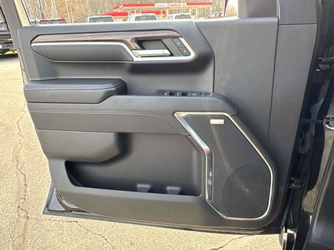 Used 2024 Chevrolet Silverado 1500 RST w/ Convenience Package II AWD/4WD image 14