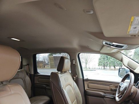 Used 2019 RAM 1500 Limited image 12