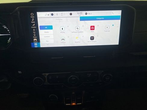 Used 2024 Jeep Wrangler High Altitude image 28