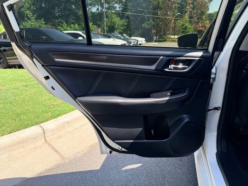 Used 2019 Subaru Legacy 2.5i Limited AWD/4WD image 26