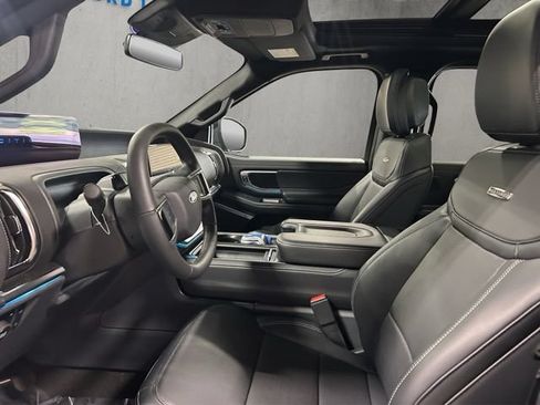 New 2027 Ford Expedition Max Platinum AWD/4WD image 11