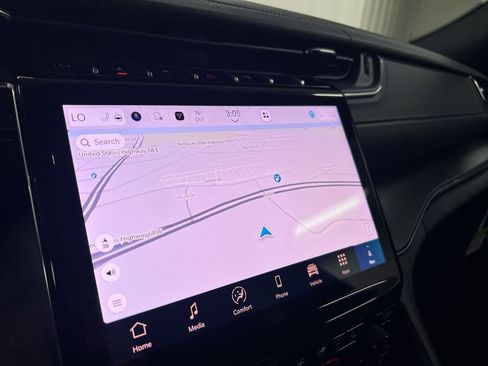 New 2025 Jeep Grand Cherokee Overland w/ Adv Protech Group III image 13