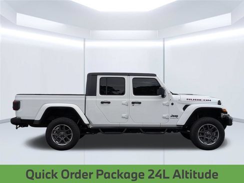 Used 2020 Jeep Gladiator Sport AWD/4WD image 9