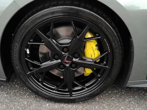 Certified 2022 Chevrolet Corvette Stingray Premium Cpe RWD image 32