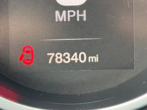 Used 2016 FIAT 500X Pop image 16