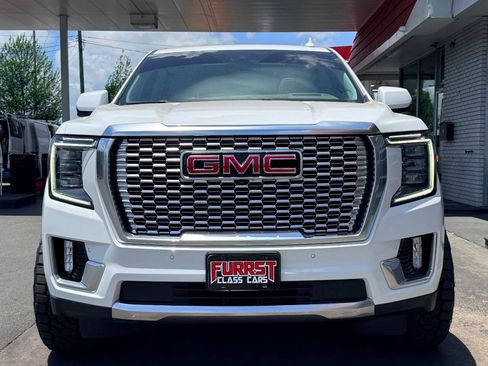 Used 2022 GMC Yukon Denali AWD/4WD image 7