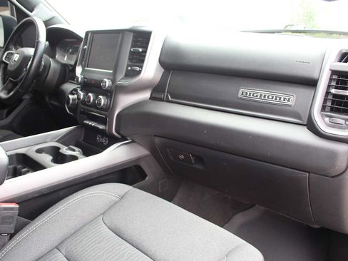Used 2022 RAM 1500 Big Horn AWD/4WD image 16