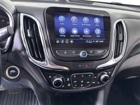 Used 2024 Chevrolet Equinox Premier image 14