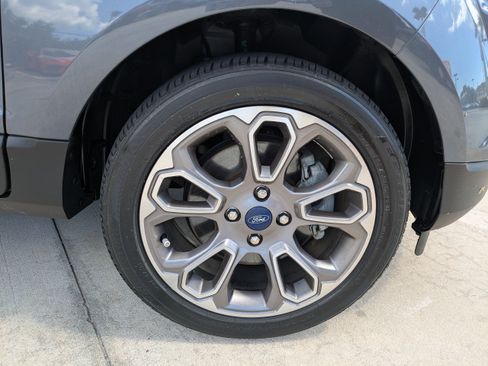 Used 2019 Ford EcoSport Titanium FWD image 9