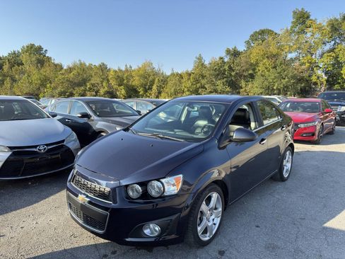 Used 2016 Chevrolet Sonic LTZ image 2