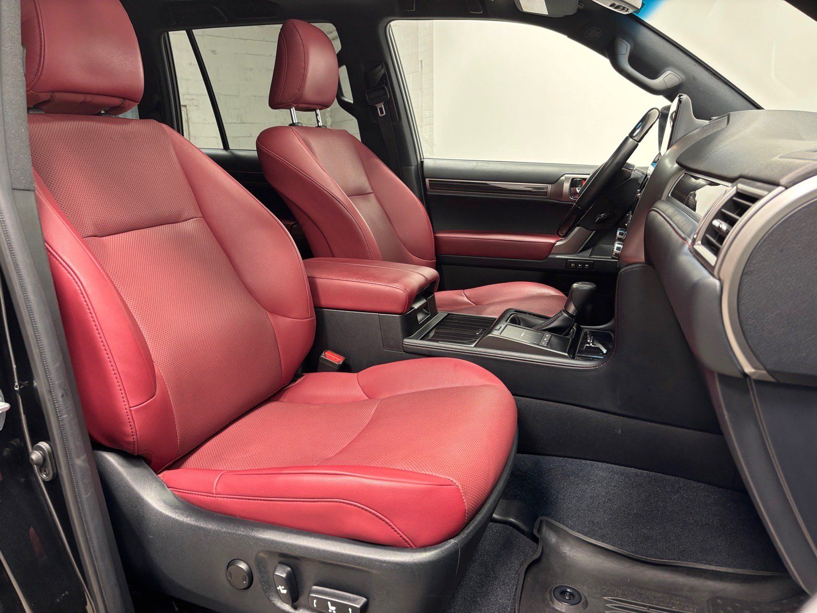 Used 2023 Lexus GX 460 Premium w/ Premium Package AWD/4WD image 30