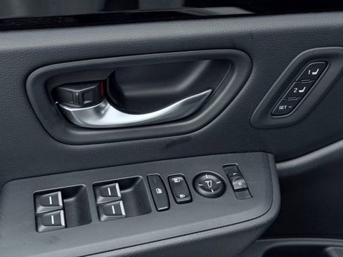 Used 2023 Honda Pilot EX-L image 14