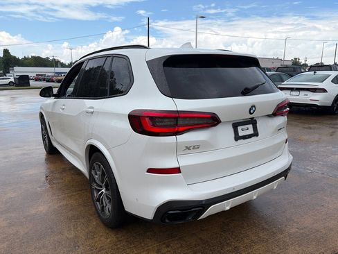 Used 2022 BMW X5 xDrive40i w/ M Sport Package AWD/4WD image 2