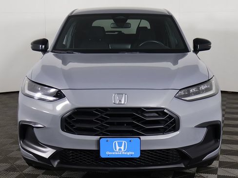 Used 2024 Honda HR-V Sport image 9