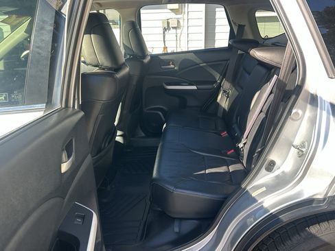 Used 2012 Honda CR-V EX-L image 33